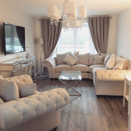 Luxury windsor corner - |,